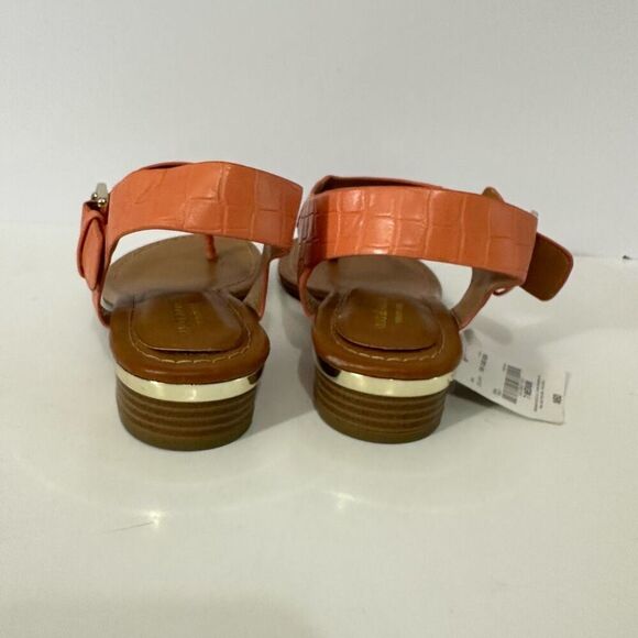 Liz Claiborne Twiggy Memory Foam Flip Flop T Strap Sandal Coral| Women Size 7 - Picture 8 of 9